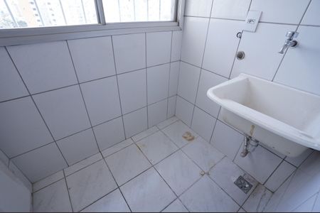 Apartamento para alugar com 77m², 3 quartos e 1 vaga