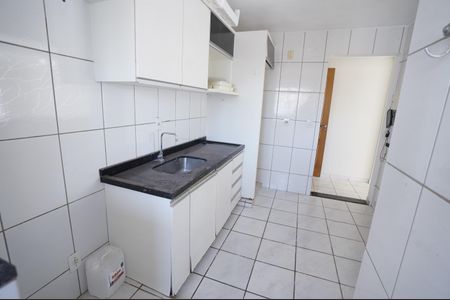 Apartamento para alugar com 77m², 3 quartos e 1 vaga