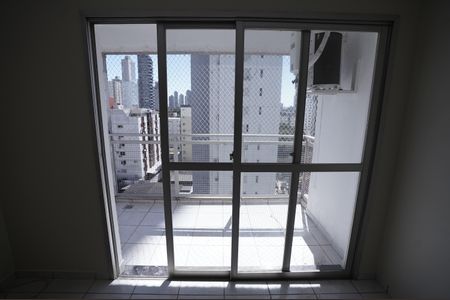 Apartamento para alugar com 77m², 3 quartos e 1 vaga
