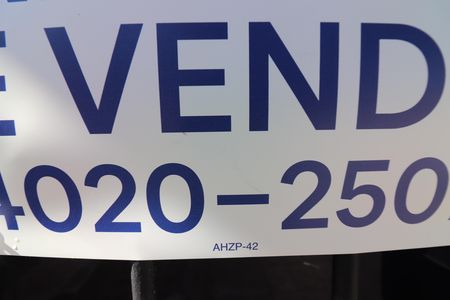 Placa de casa para alugar com 3 quartos, 186m² em Nova Petrópolis, São Bernardo do Campo