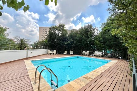 Apartamento para alugar com 152m², 1 quarto e 2 vagasÁrea comum - Piscina