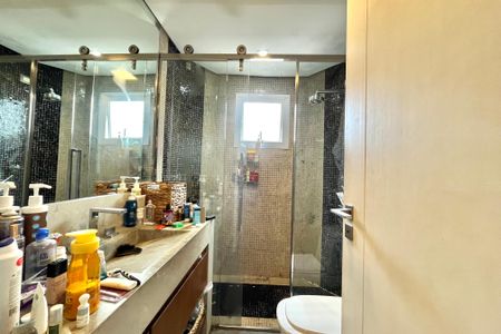 Apartamento para alugar com 152m², 1 quarto e 2 vagasBanheiro da Suíte