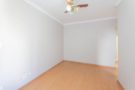 Apartamento para alugar com 62m², 2 quartos e 1 vagaSala