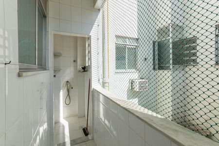 Apartamento para alugar com 62m², 2 quartos e 1 vagaÁrea de Serviço