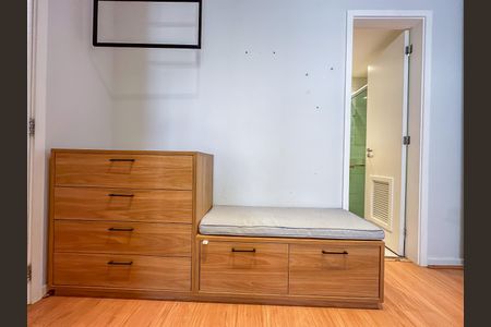 Apartamento para alugar com 95m², 2 quartos e 1 vaga Apartamento para alugar com 95m², 2 quartos e 1 vagaSuíte