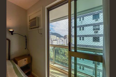 Apartamento para alugar com 95m², 2 quartos e 1 vaga Apartamento para alugar com 95m², 2 quartos e 1 vagaVaranda da Suíte