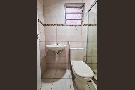 Casa à venda com 100m², 3 quartos e 1 vaga Casa à venda com 100m², 3 quartos e 1 vagaBanheiro da Suíte 1