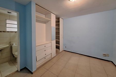 Casa à venda com 100m², 3 quartos e 1 vaga Casa à venda com 100m², 3 quartos e 1 vagaSuíte 1