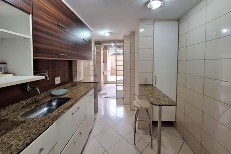Casa à venda com 100m², 3 quartos e 1 vaga Casa à venda com 100m², 3 quartos e 1 vagaCozinha