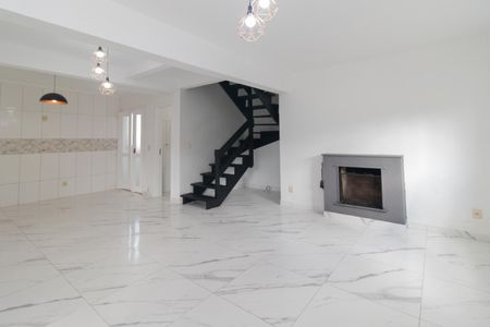 Sala de casa para alugar com 2 quartos, 110m² em Ipanema, Porto Alegre