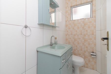 Casa para alugar com 120m², 2 quartos e 2 vagas Casa para alugar com 120m², 2 quartos e 2 vagasLavabo