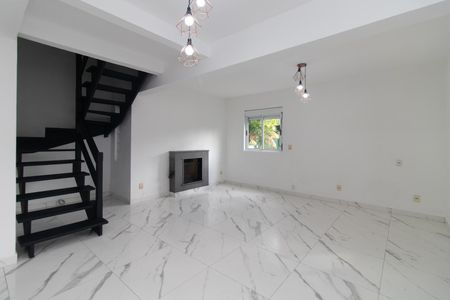 Sala de casa para alugar com 2 quartos, 110m² em Ipanema, Porto Alegre