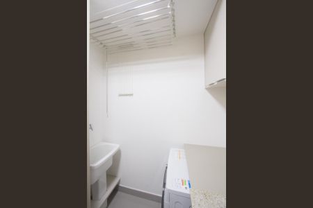 Apartamento para alugar com 70m², 2 quartos e 1 vagaÁrea de Serviço