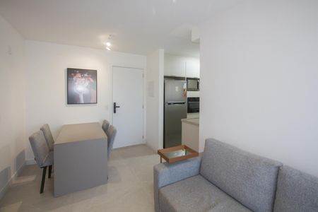 Apartamento para alugar com 70m², 2 quartos e 1 vagaSala