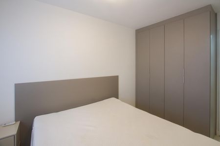 Apartamento para alugar com 70m², 2 quartos e 1 vagaSuíte