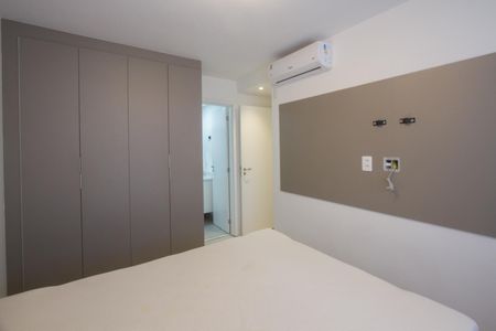 Apartamento para alugar com 70m², 2 quartos e 1 vagaSuíte
