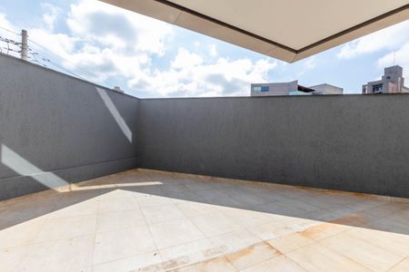 Apartamento à venda com 128m², 3 quartos e 2 vagas Apartamento à venda com 128m², 3 quartos e 2 vagasÁrea externa