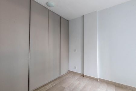 Apartamento à venda com 128m², 3 quartos e 2 vagas Apartamento à venda com 128m², 3 quartos e 2 vagasQuarto 3
