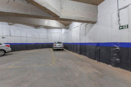 Apartamento à venda com 128m², 3 quartos e 2 vagas Apartamento à venda com 128m², 3 quartos e 2 vagasGaragem