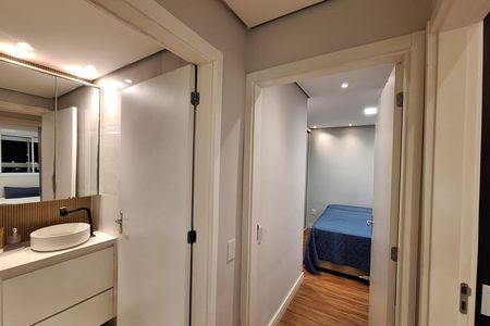 Corredor de apartamento à venda com 2 quartos, 48m² em Vila Metalúrgica, São Paulo