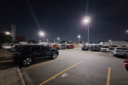 Garagem de apartamento à venda com 2 quartos, 48m² em Vila Metalúrgica, São Paulo