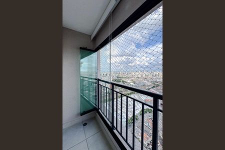 Apartamento à venda com 82m², 2 quartos e 2 vagasVaranda da Suíte 1