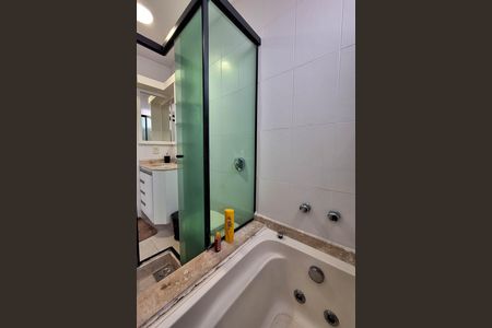 Apartamento à venda com 50m², 1 quarto e 1 vaga Apartamento à venda com 50m², 1 quarto e 1 vagaBanheiro