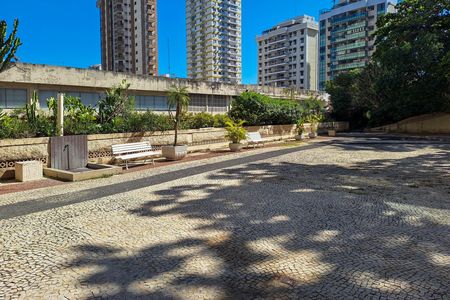 Apartamento à venda com 50m², 1 quarto e 1 vaga Apartamento à venda com 50m², 1 quarto e 1 vagaÁrea comum