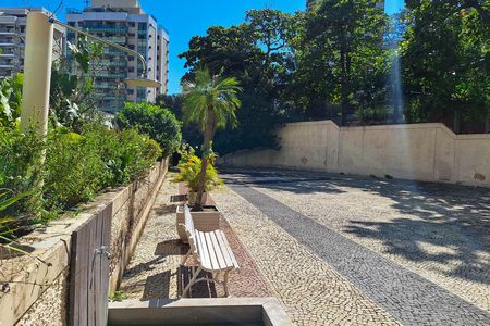 Apartamento à venda com 50m², 1 quarto e 1 vaga Apartamento à venda com 50m², 1 quarto e 1 vagaÁrea comum
