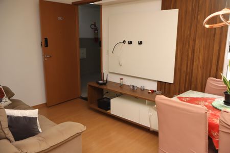Apartamento para alugar com 44m², 2 quartos e 1 vagaSala