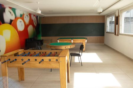 Apartamento para alugar com 44m², 2 quartos e 1 vaga Apartamento para alugar com 44m², 2 quartos e 1 vagaSala de Jogos
