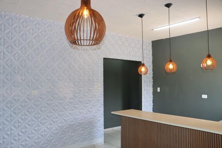 Sala/Cozinha de casa para alugar com 2 quartos, 70m² em Jardim São Marcos, Embu das Artes