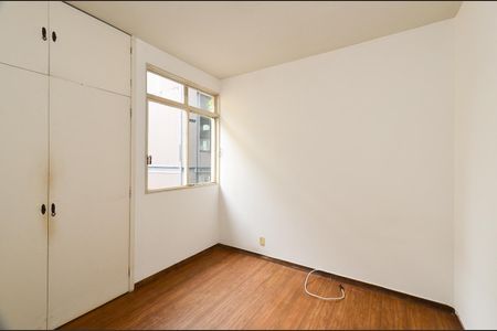 Apartamento para alugar com 100m², 3 quartos e 1 vaga Apartamento para alugar com 100m², 3 quartos e 1 vagaQuarto 2