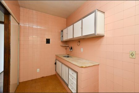 Apartamento para alugar com 100m², 3 quartos e 1 vaga Apartamento para alugar com 100m², 3 quartos e 1 vagaCozinha