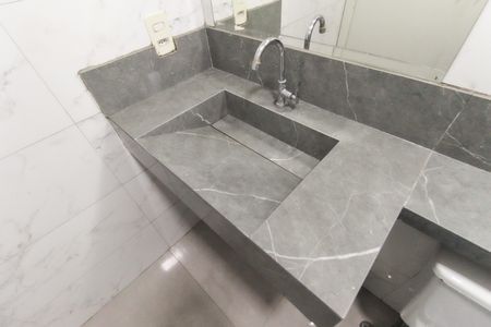 Apartamento para alugar com 30m², 1 quarto e sem vaga Apartamento para alugar com 30m², 1 quarto e sem vagaBanheiro