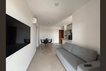 Sala 1 de apartamento para alugar com 2 quartos, 72m² em Parque Amazônia, Goiânia