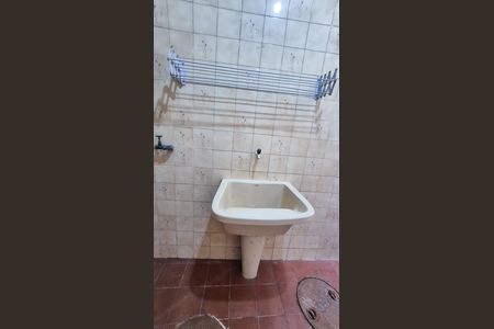 Casa para alugar com 65m², 1 quarto e sem vagaÁrea de Serviço