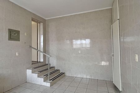 Casa para alugar com 250m², 3 quartos e 3 vagasCozinha