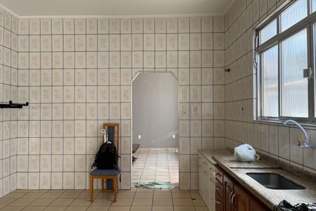 Casa para alugar com 250m², 3 quartos e 3 vagasCozinha 2