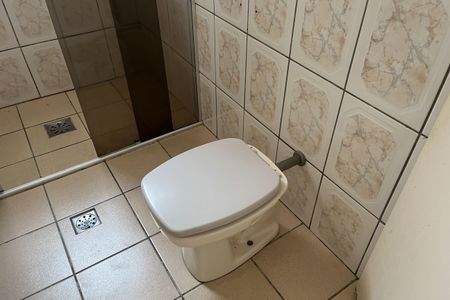 Casa para alugar com 250m², 3 quartos e 3 vagasBanheiro Social 2