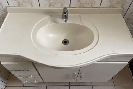 Casa para alugar com 250m², 3 quartos e 3 vagasBanheiro Social 2