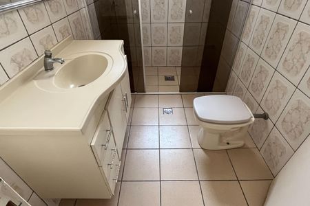 Casa para alugar com 250m², 3 quartos e 3 vagasBanheiro Social 2