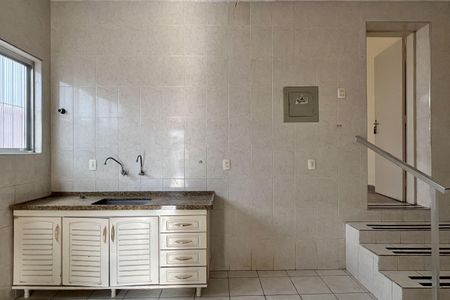 Casa para alugar com 250m², 3 quartos e 3 vagasCozinha