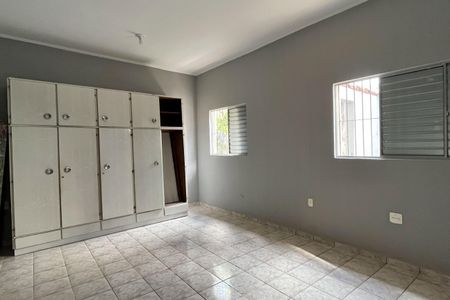 Casa para alugar com 250m², 3 quartos e 3 vagasQuarto 3
