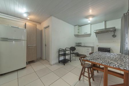 Sala - Cozinha Integrada de casa para alugar com 1 quarto, 34m² em Cidade Monções, São Paulo