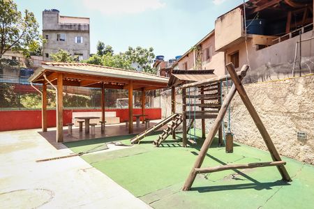 Apartamento à venda com 52m², 2 quartos e 1 vaga Apartamento à venda com 52m², 2 quartos e 1 vagaÁrea comum - Playground