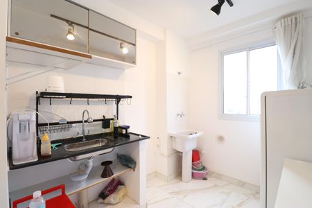 Apartamento para alugar com 36m², 2 quartos e sem vagaCozinha e Área de Serviço