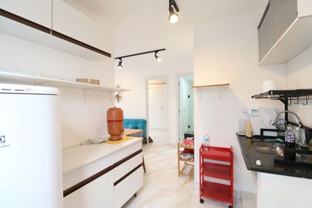 Apartamento para alugar com 36m², 2 quartos e sem vagaCozinha e Área de Serviço