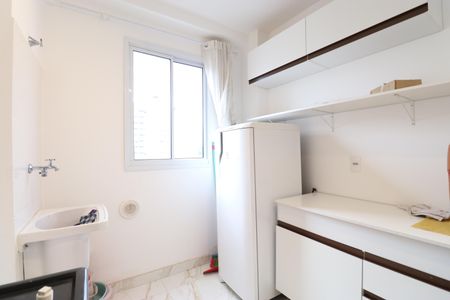 Apartamento para alugar com 36m², 2 quartos e sem vagaCozinha e Área de Serviço