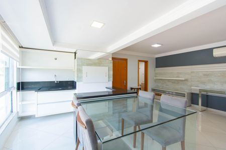 Apartamento para alugar com 194m², 3 quartos e 2 vagasCopa